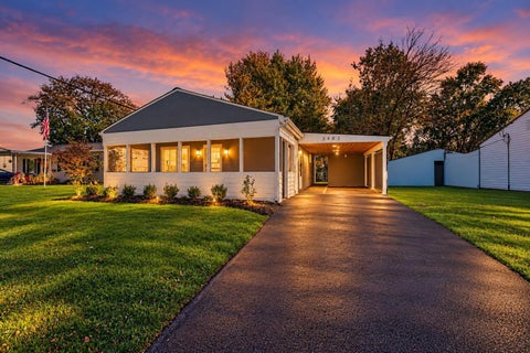 Photo of 3482 Torrington Street, Hilliard, OH 43026 (MLS # 226039242)