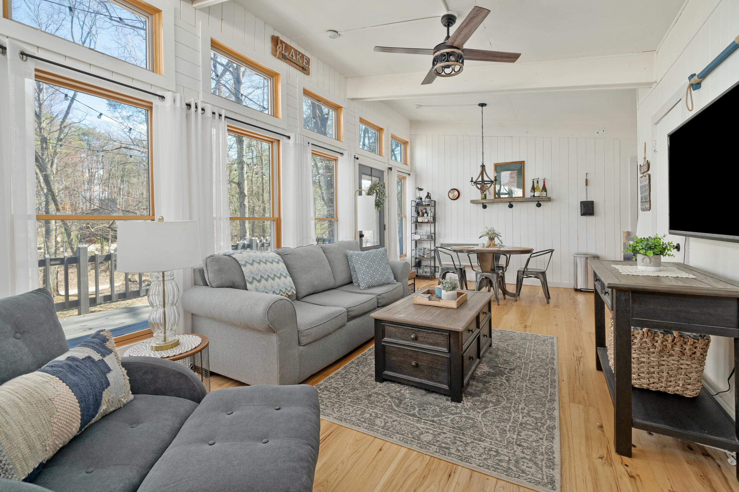 277 Winnebago Lane, Sugar Grove, Ohio image 13