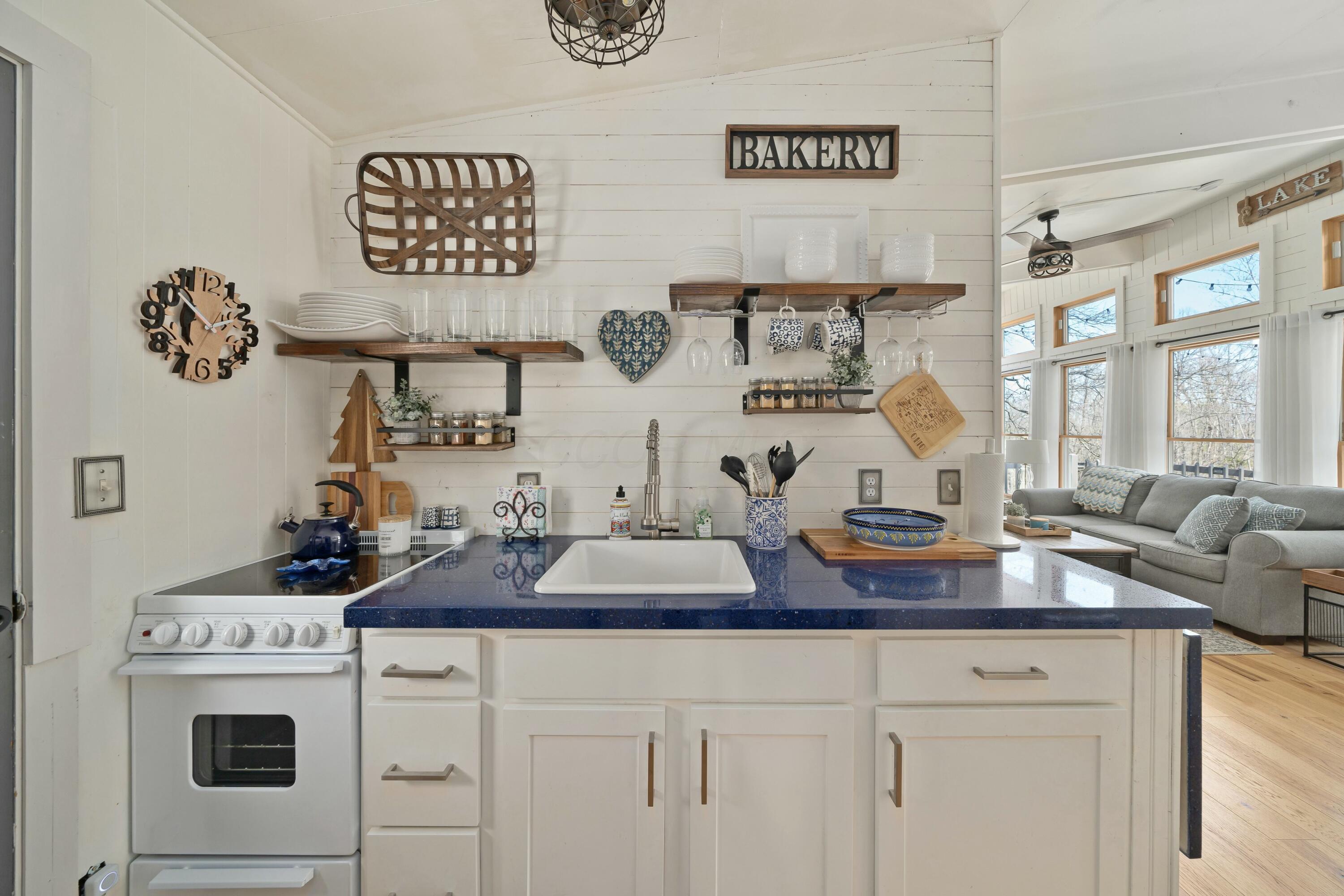 277 Winnebago Lane, Sugar Grove, Ohio image 23