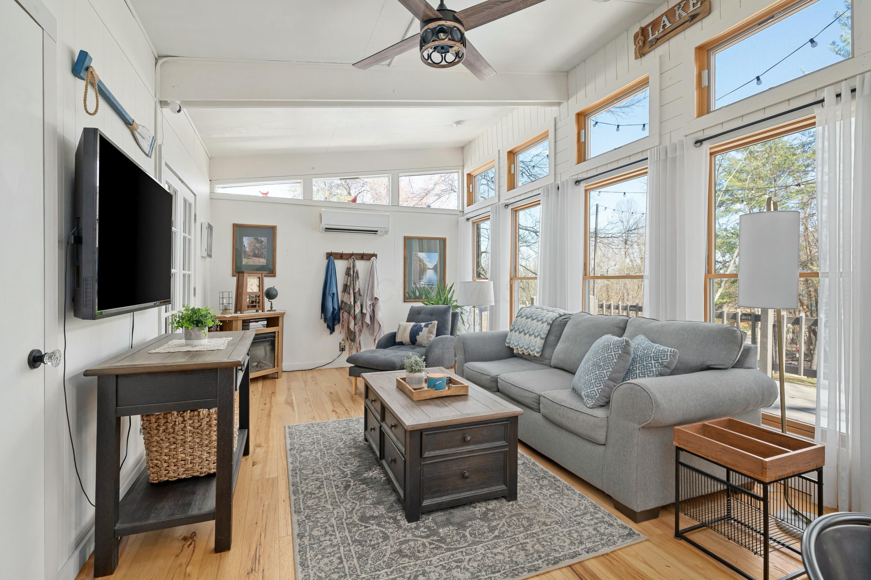 277 Winnebago Lane, Sugar Grove, Ohio image 11
