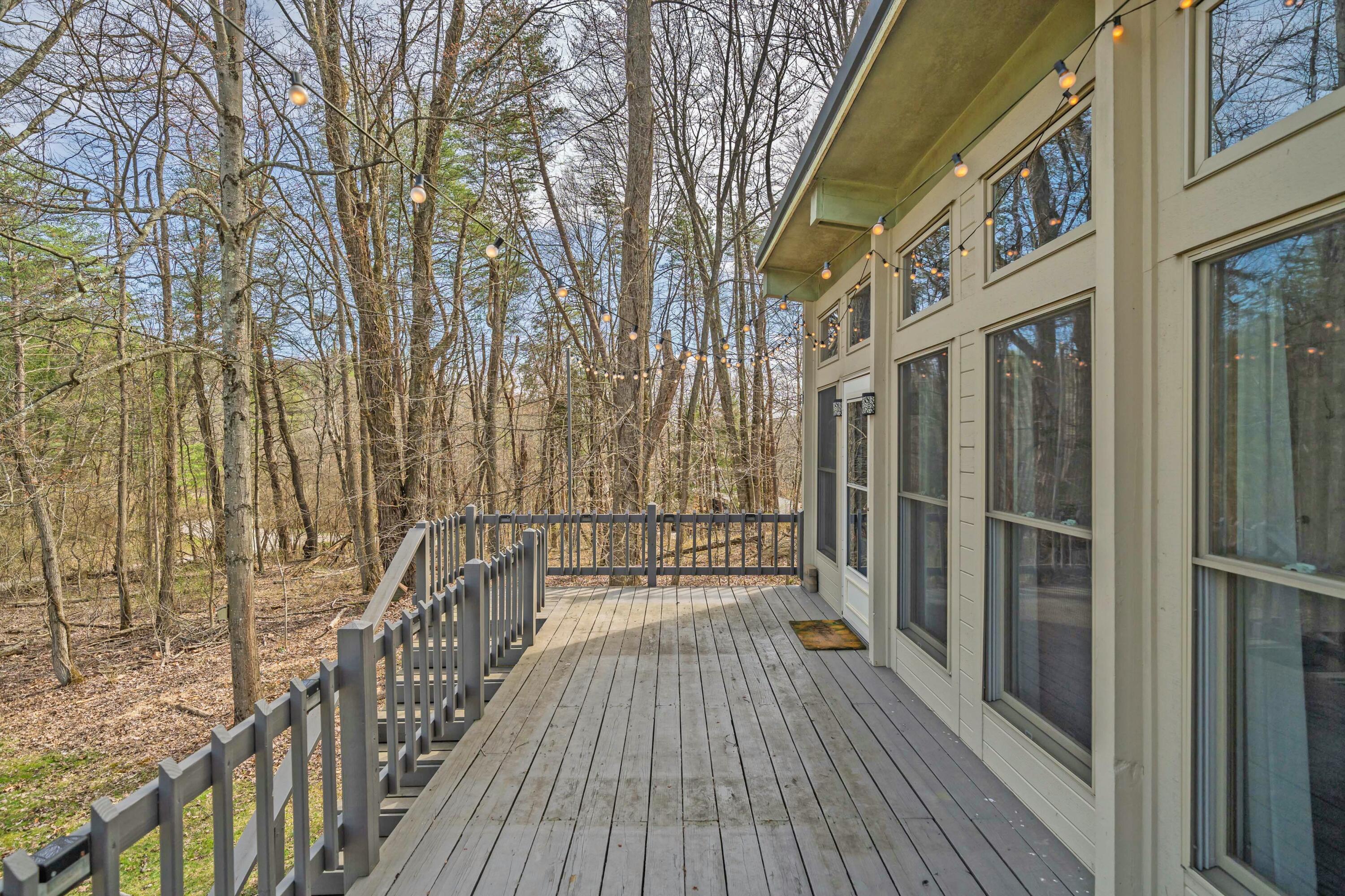 277 Winnebago Lane, Sugar Grove, Ohio image 7