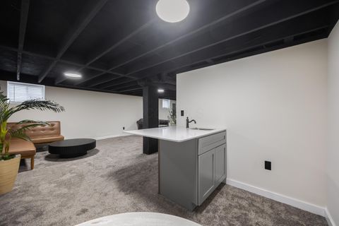 Tiny photo for 704 Hanford Street, Columbus, OH 43206 (MLS # 225044763)