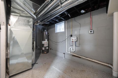 Tiny photo for 704 Hanford Street, Columbus, OH 43206 (MLS # 225044763)