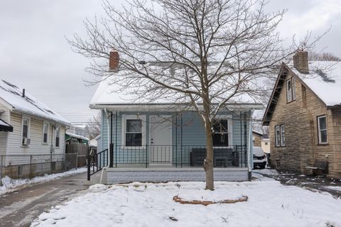 Tiny photo for 704 Hanford Street, Columbus, OH 43206 (MLS # 225044763)