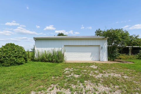 Tiny photo for 25477 Armstrong Road, Laurelville, OH 43135 (MLS # 226029104)