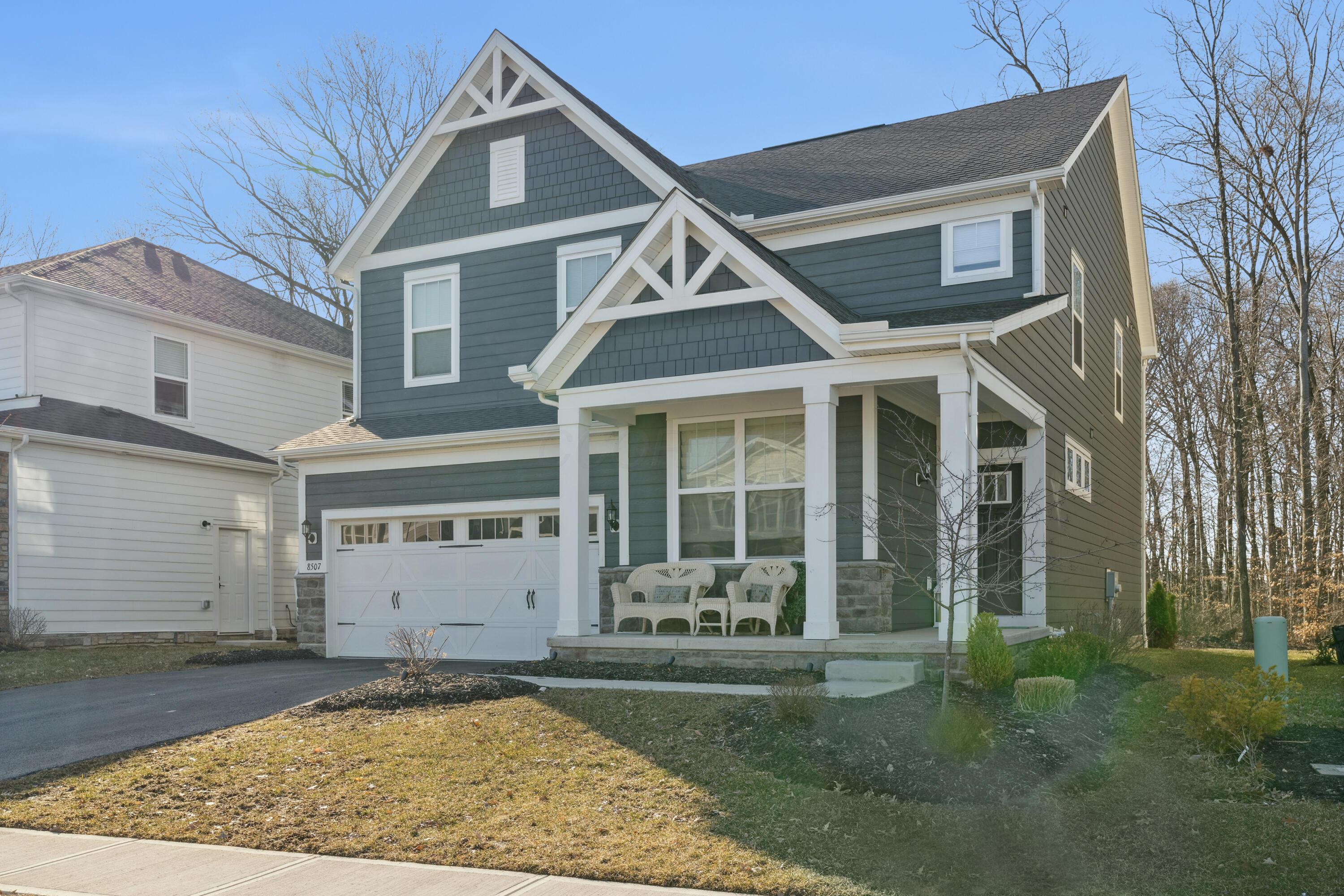 Plain City, Ohio 43064, United States, 4 Bedrooms Bedrooms, ,4 BathroomsBathrooms,Residential,Contingent,86289