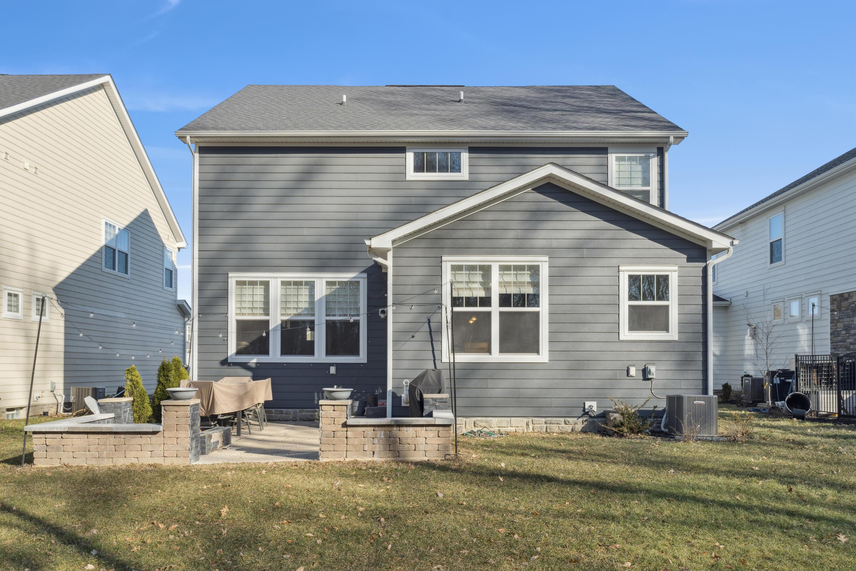 Plain City, Ohio 43064, United States, 4 Bedrooms Bedrooms, ,4 BathroomsBathrooms,Residential,Contingent,86289