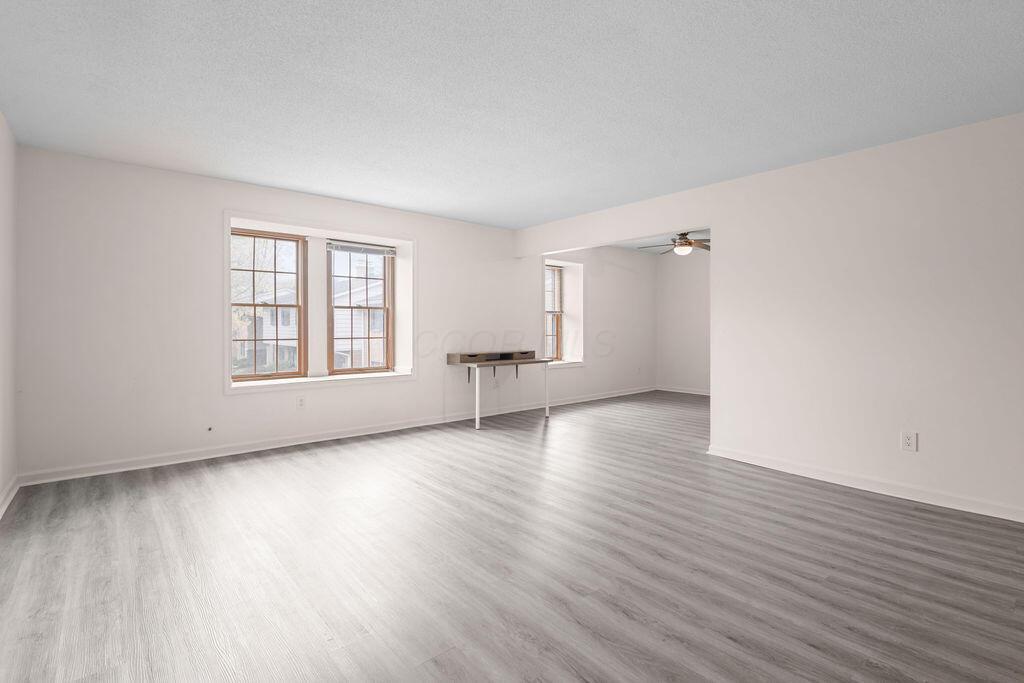 Columbus, Ohio 43214, United States, 1 Bedroom Bedrooms, ,1 BathroomBathrooms,Residential,Contingent,117798