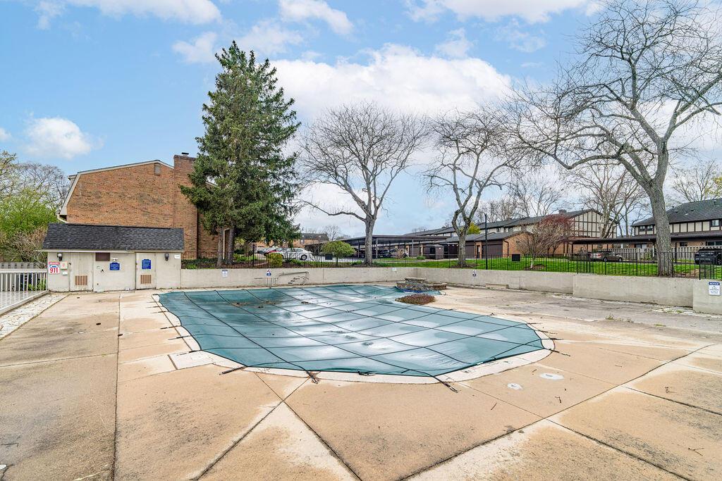 Columbus, Ohio 43214, United States, 1 Bedroom Bedrooms, ,1 BathroomBathrooms,Residential,Contingent,117798