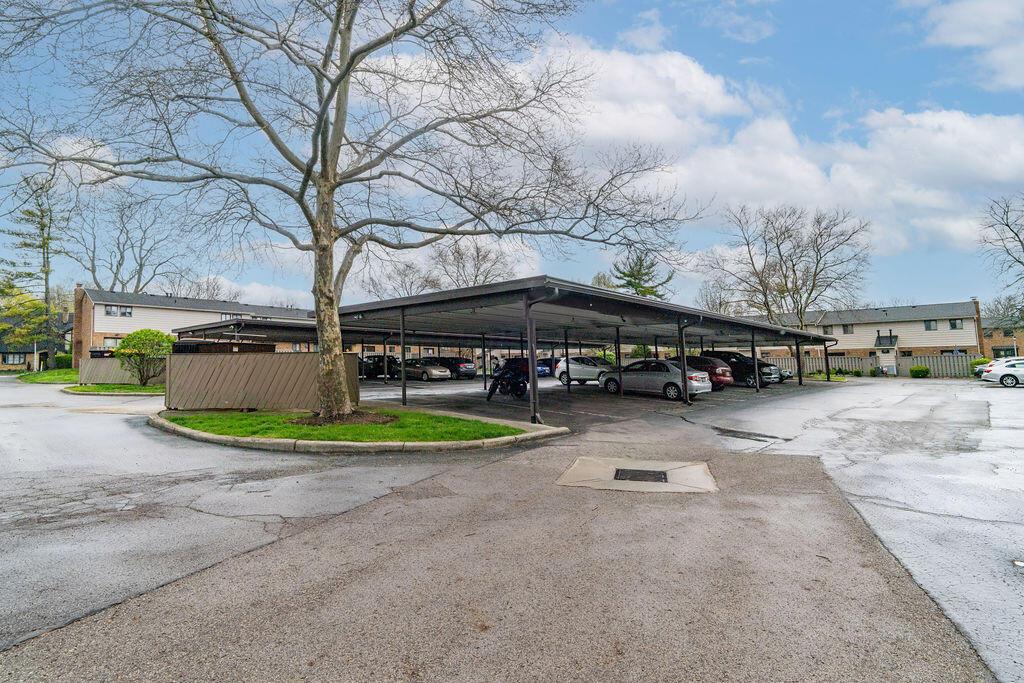 Columbus, Ohio 43214, United States, 1 Bedroom Bedrooms, ,1 BathroomBathrooms,Residential,Contingent,117798