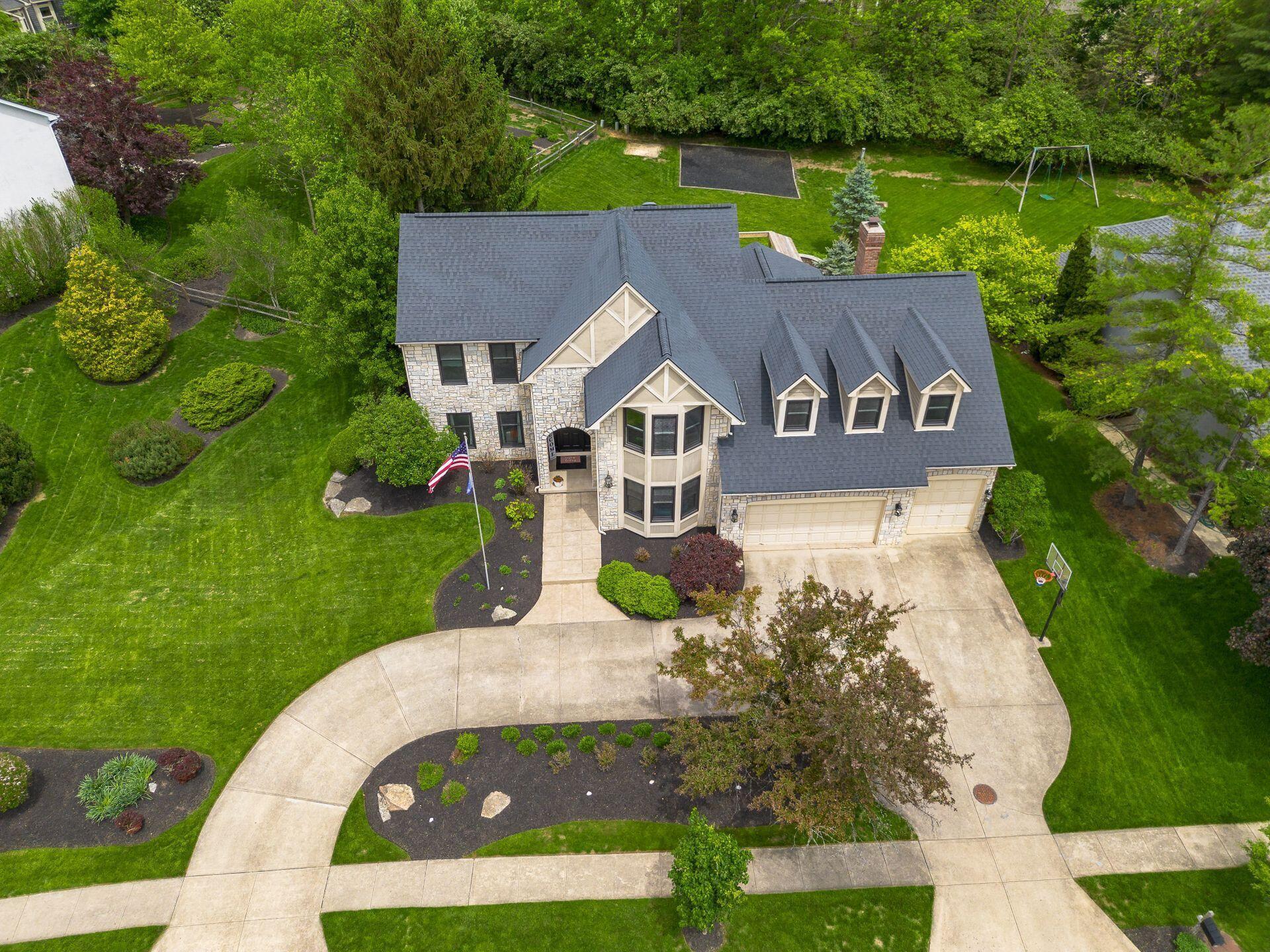 4665 Dunleary Drive, Dublin, Ohio image 4