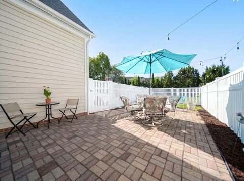 Tiny photo for 8121 Griswold Drive, New Albany, OH 43054 (MLS # 226014258)