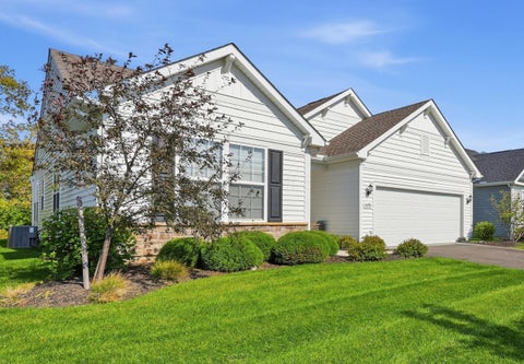 Photo of 6696 Cat Singer Circle N, Hilliard, OH 43026 (MLS # 226037780)