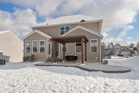 Tiny photo for 233 Auburn Drive, Newark, OH 43055 (MLS # 225044905)