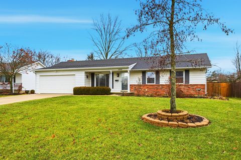 Tiny photo for 1006 Sherwood Avenue, Marysville, OH 43040 (MLS # 226000533)