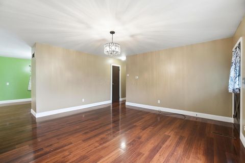 Tiny photo for 1006 Sherwood Avenue, Marysville, OH 43040 (MLS # 226000533)