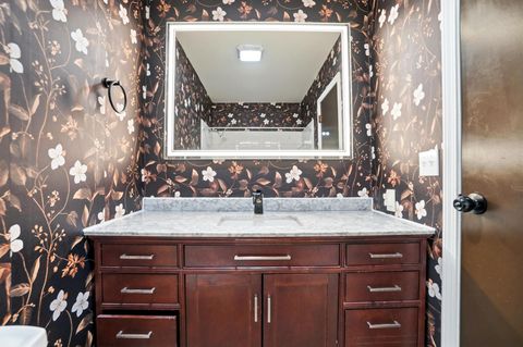 Tiny photo for 1006 Sherwood Avenue, Marysville, OH 43040 (MLS # 226000533)