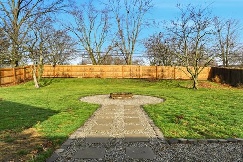 Tiny photo for 1006 Sherwood Avenue, Marysville, OH 43040 (MLS # 226000533)