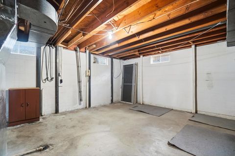 Tiny photo for 1006 Sherwood Avenue, Marysville, OH 43040 (MLS # 226000533)