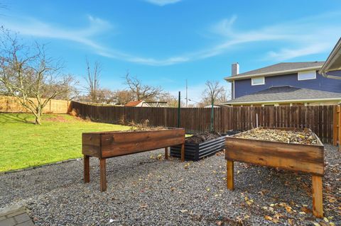 Tiny photo for 1006 Sherwood Avenue, Marysville, OH 43040 (MLS # 226000533)