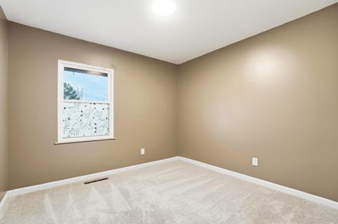 Tiny photo for 1006 Sherwood Avenue, Marysville, OH 43040 (MLS # 226000533)