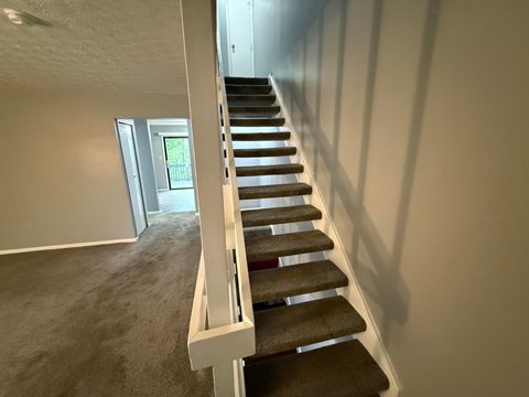 Tiny photo for 5746 Great Hall Court C #C, Columbus, OH 43231 (MLS # 226015017)