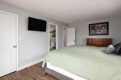 Tiny photo for 1390 Sugarberry Court, Westerville, OH 43081 (MLS # 226000846)