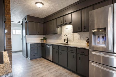 Tiny photo for 1390 Sugarberry Court, Westerville, OH 43081 (MLS # 226000846)