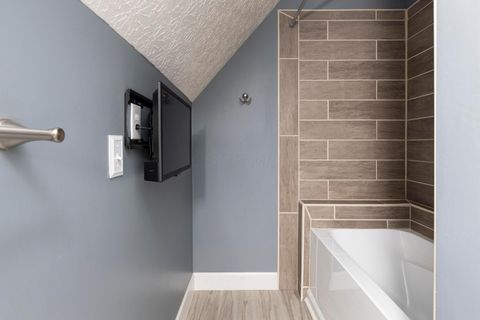 Tiny photo for 1390 Sugarberry Court, Westerville, OH 43081 (MLS # 226000846)