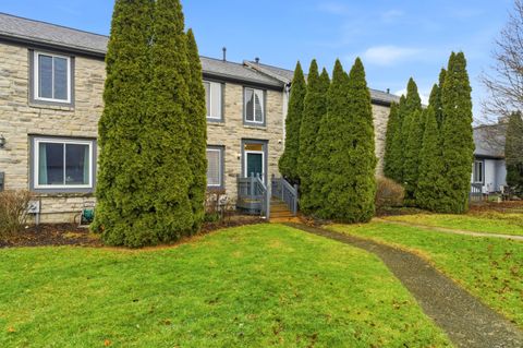 Tiny photo for 7027 Dublin Village Drive, Dublin, OH 43017 (MLS # 226000514)