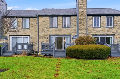 Tiny photo for 7027 Dublin Village Drive, Dublin, OH 43017 (MLS # 226000514)