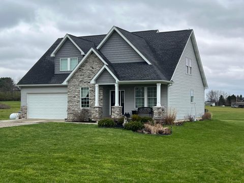 Photo of 20 Buckeye Trail, Chillicothe, OH 45601 (MLS # 226009412)