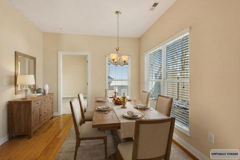 Tiny photo for 5162 Hayden Woods Lane 22 #22, Hilliard, OH 43026 (MLS # 225045908)