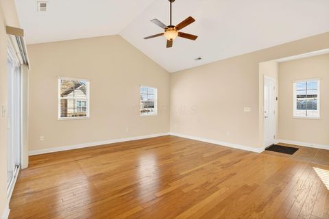 Tiny photo for 5162 Hayden Woods Lane 22 #22, Hilliard, OH 43026 (MLS # 225045908)