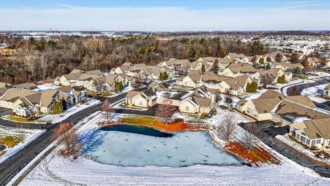 Tiny photo for 5162 Hayden Woods Lane 22 #22, Hilliard, OH 43026 (MLS # 225045908)