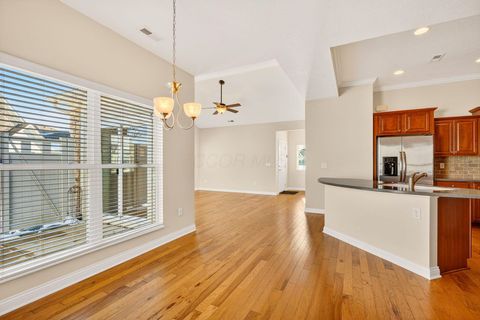 Tiny photo for 5162 Hayden Woods Lane 22 #22, Hilliard, OH 43026 (MLS # 225045908)