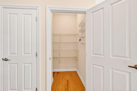 Tiny photo for 5162 Hayden Woods Lane 22 #22, Hilliard, OH 43026 (MLS # 225045908)