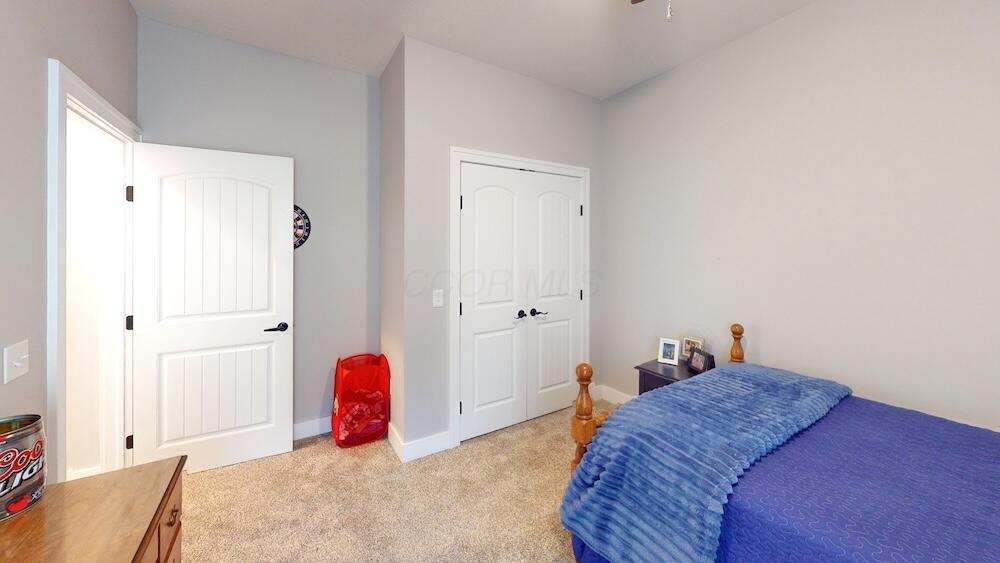 240 N Ridge Heights Drive, Howard, Ohio image 30