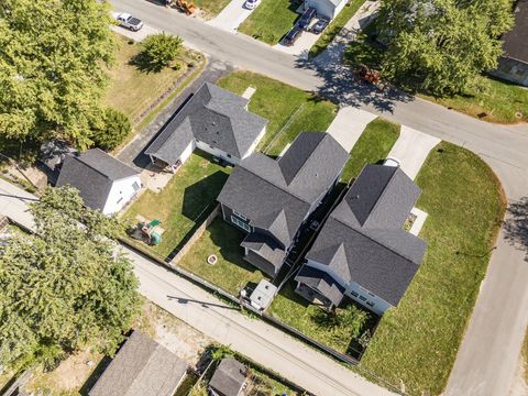 Tiny photo for 235 Evergreen Terrace, Columbus, OH 43228 (MLS # 225037672)