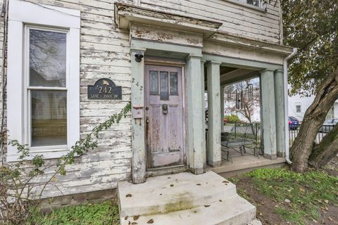 Tiny photo for 242 Hudson Avenue, Newark, OH 43055 (MLS # 225045095)