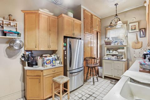 Tiny photo for 242 Hudson Avenue, Newark, OH 43055 (MLS # 225045095)