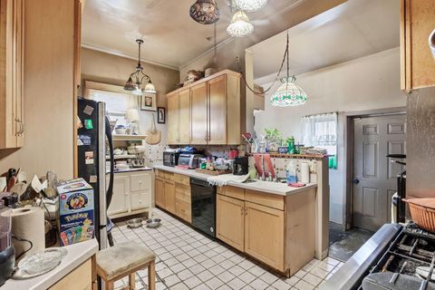 Tiny photo for 242 Hudson Avenue, Newark, OH 43055 (MLS # 225045095)