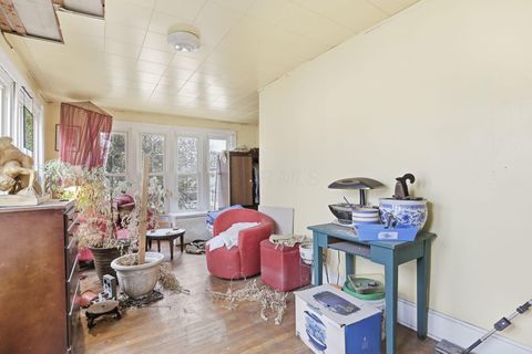 Tiny photo for 242 Hudson Avenue, Newark, OH 43055 (MLS # 225045095)