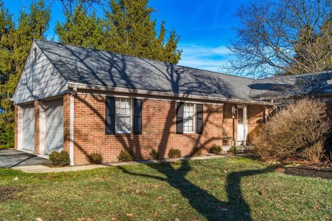 Photo of 4404 Airendel Court, Columbus, OH 43220 (MLS # 226000496)