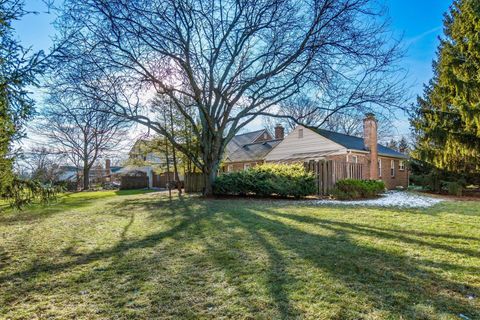 Tiny photo for 4404 Airendel Court, Columbus, OH 43220 (MLS # 226000496)