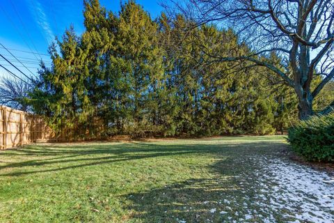 Tiny photo for 4404 Airendel Court, Columbus, OH 43220 (MLS # 226000496)