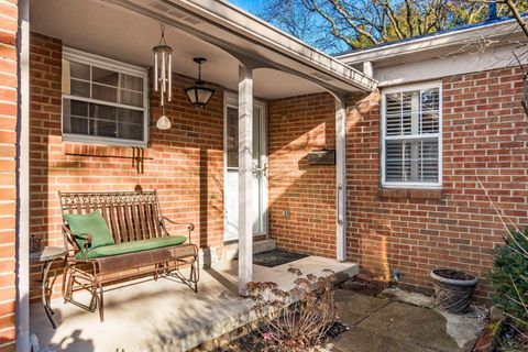 Tiny photo for 4404 Airendel Court, Columbus, OH 43220 (MLS # 226000496)