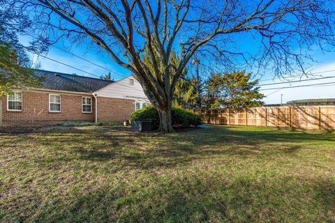 Tiny photo for 4404 Airendel Court, Columbus, OH 43220 (MLS # 226000496)