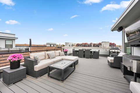 Tiny photo for 286 Neruda Avenue, Columbus, OH 43215 (MLS # 226000182)