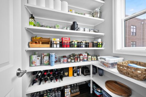 Tiny photo for 286 Neruda Avenue, Columbus, OH 43215 (MLS # 226000182)